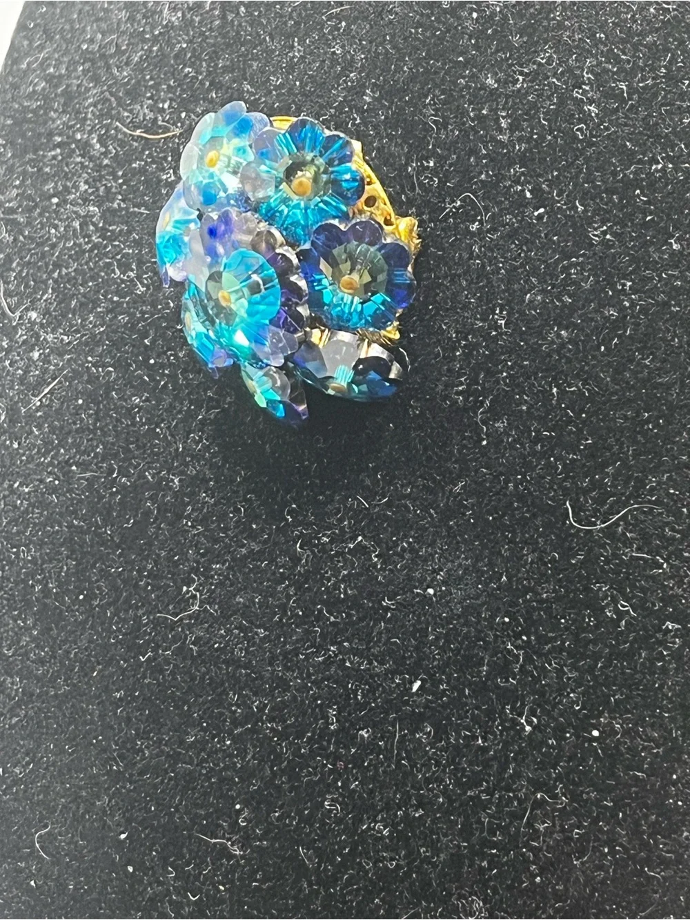 Vintage Rivioli Peacock Blue Floral Glass Rhinestone Brooch